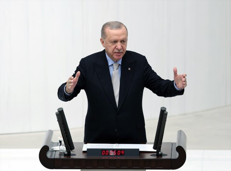 Cumhurbaşkanı Erdoğan: Her sorunu çözer, her oyunu bozarız