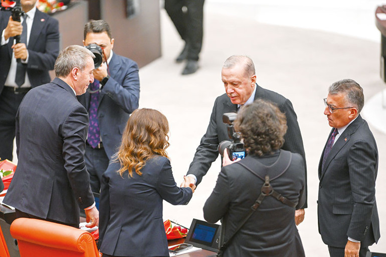 Mensajes importantes de Erdoğan en la Gran Asamblea Nacional Turca: Turquía no hará de su soberanía un tema de negociación