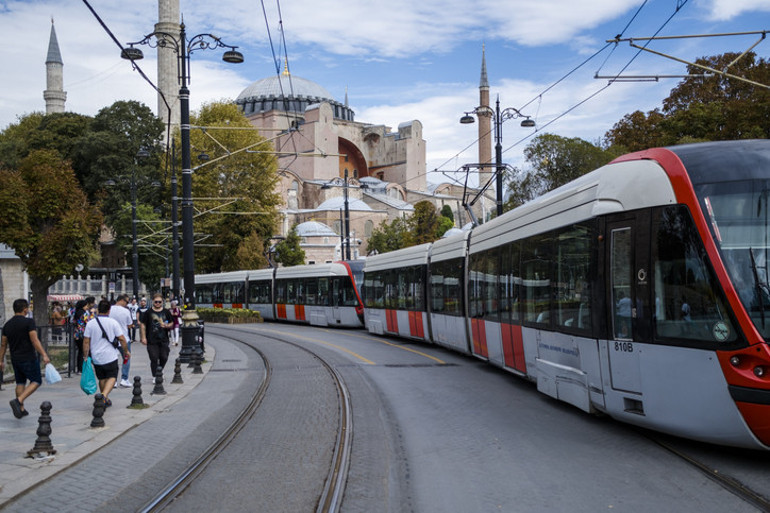 Aynı noktalarda bitmeyen tehlike: Tramvay kazaları artıyor Nasıl önlemler alınmalı ‘Artık tercih değil, zorunluluk’