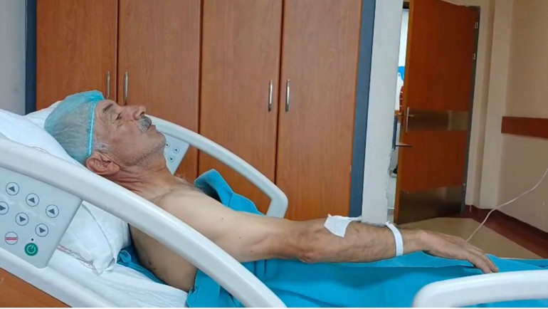 Bahçede çalışırken yaban domuzu saldırısına uğrayan yaşlı adam