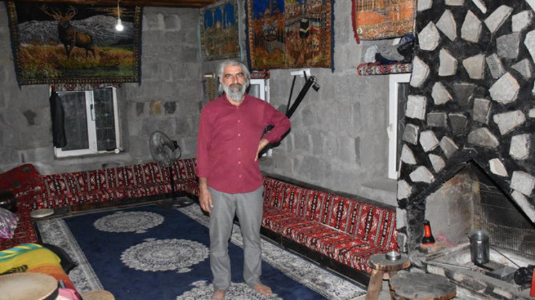 Tesisin dış görünümü ve tabela