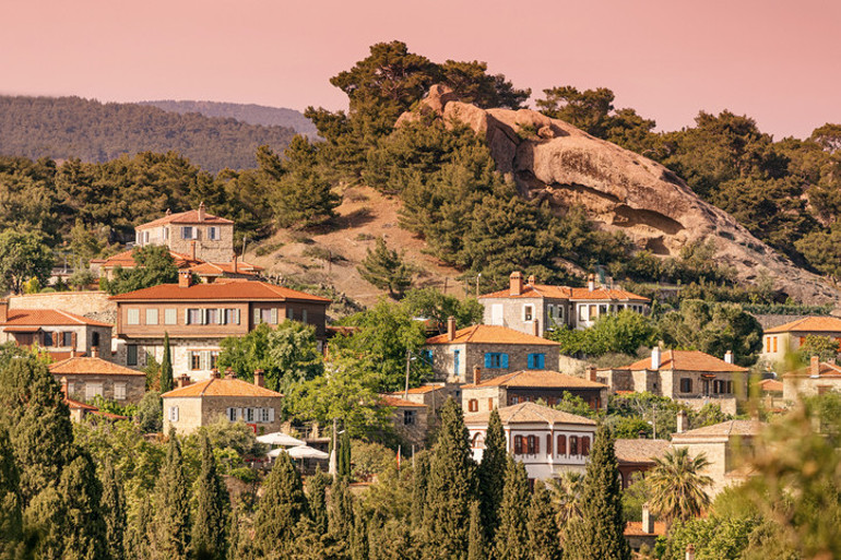 Şehirden uzak, doğayla baş başa: Sonbaharın büyüleyici kasaba rotaları