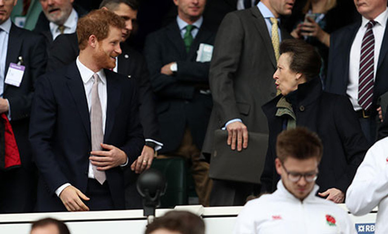 Ailesiyle barışmak için can atıyor... Ama son umudu da kırıldı... Verdin bu kararı, sonuçlarına katlan