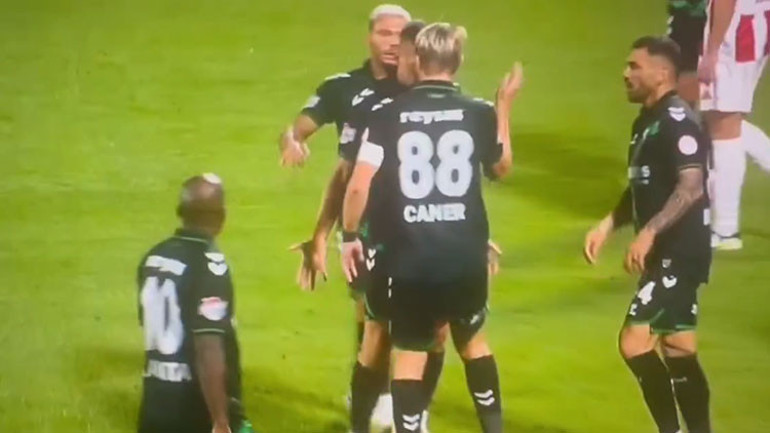 Sakaryasporda Caner Erkin kararı