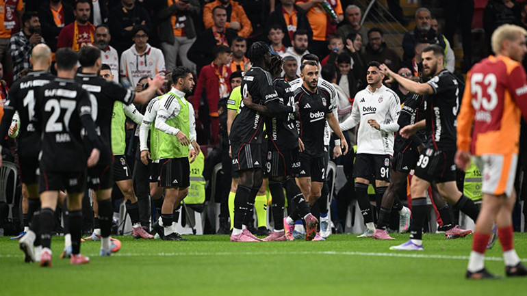 Beşiktaşlı futbolcuların Galatasaray derbisi sonrası konuşmaları ortaya çıktı: Elimizden kaçırdık