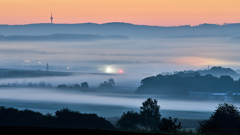 Almanyada dron paniği sürüyor: Münihten sonra şimdi de Frankfurt ve kuzey bölgeleri Litvanyada havalimanı kapatıldı