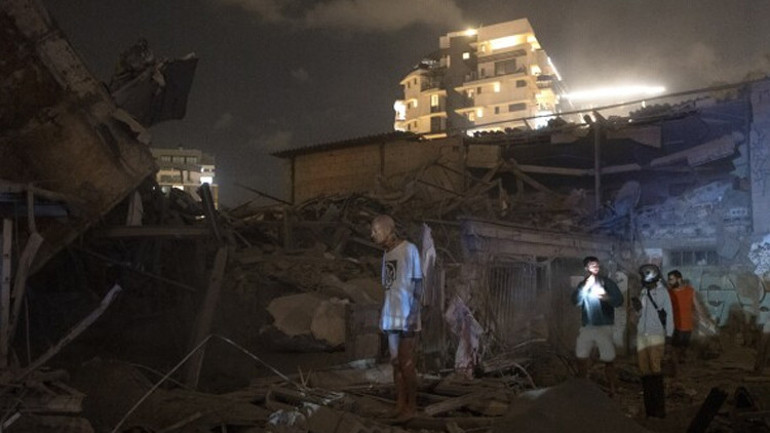 Hamas barışı kabul etti: İsrail saldırıları durmadı Askerler insani yardım bekleyen sivillere ateş açtı