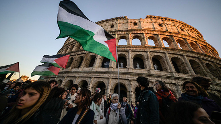 İsrail maçı öncesi İtalyada alarm verildi Mossadın koruyacağı takım gizli tesiste kalacak