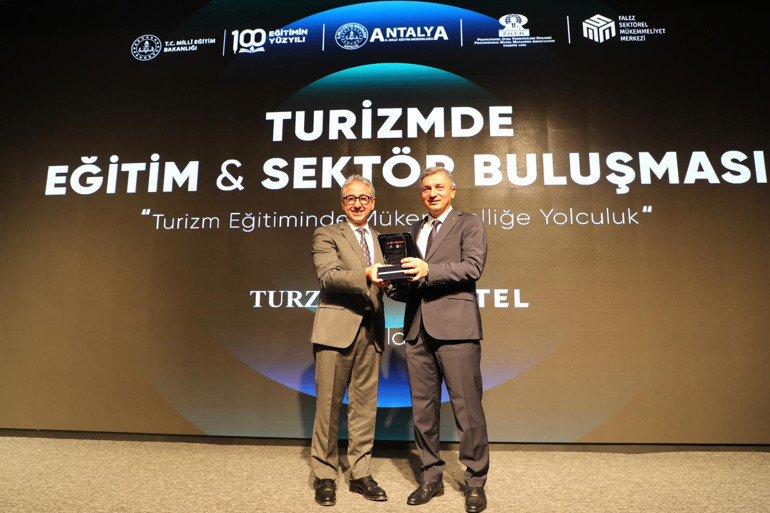 Eğitim, turizme yön verecek