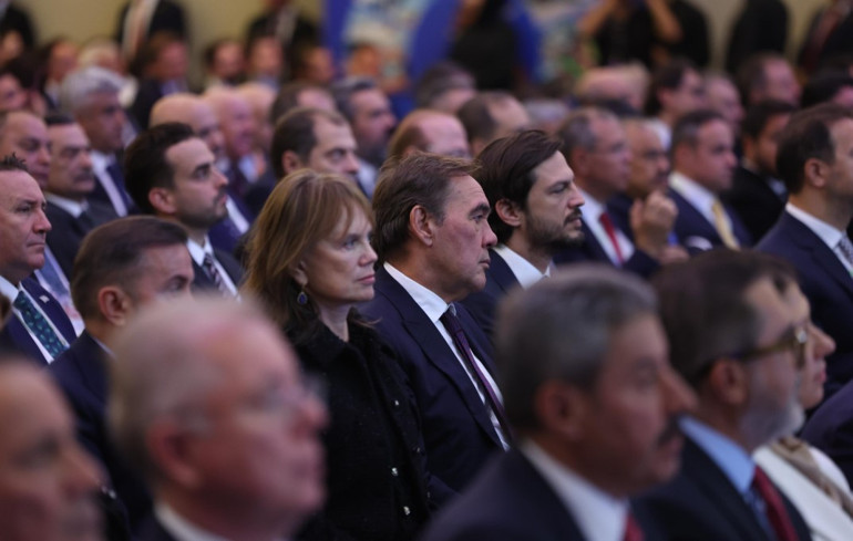 Cumhurbaşkanı Erdoğan: Enerjide hedefimiz tam bağımsız Türkiye