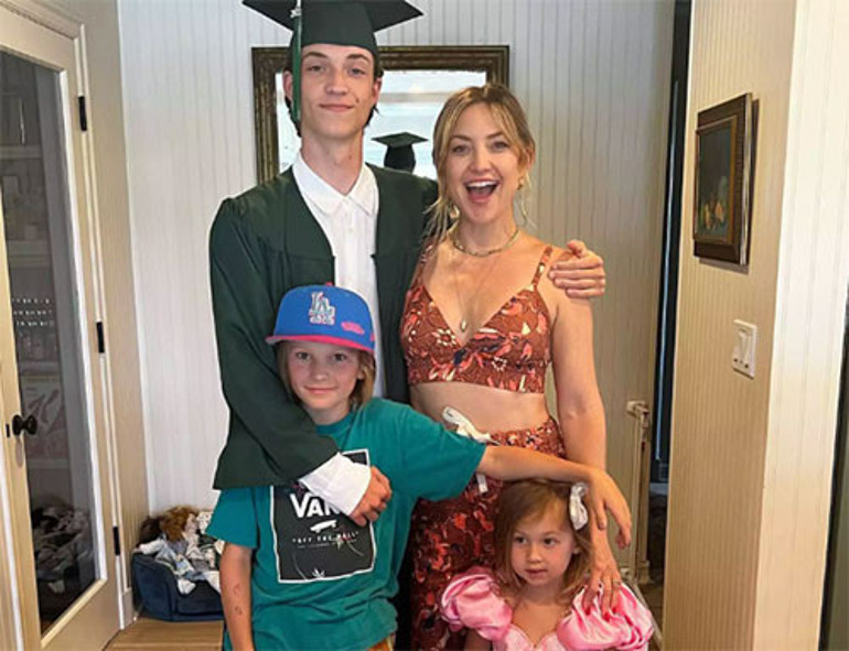 Her ilişkiden bir çocuğu oldu, yine de doyamadı... Şımarık kızım, ne çabuk büyüdün