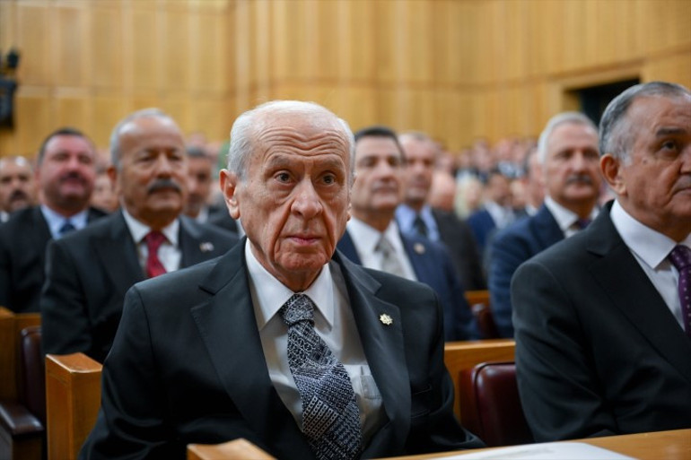 MHP lideri Devlet Bahçeli: İmralı, YPGye çağrıda bulunsun