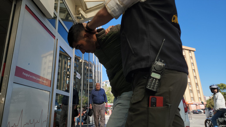 Yan bakma kavgasında 5 yaşındaki çocuk öldürülmüştü Konyadaki dehşetin görüntüleri ortaya çıktı