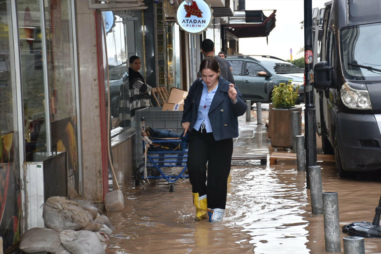 Son dakika... Dikkat 55 kentte turuncu ve sarı alarm... Meteorolojiden kuvvetli yağış ve fırtına uyarısı