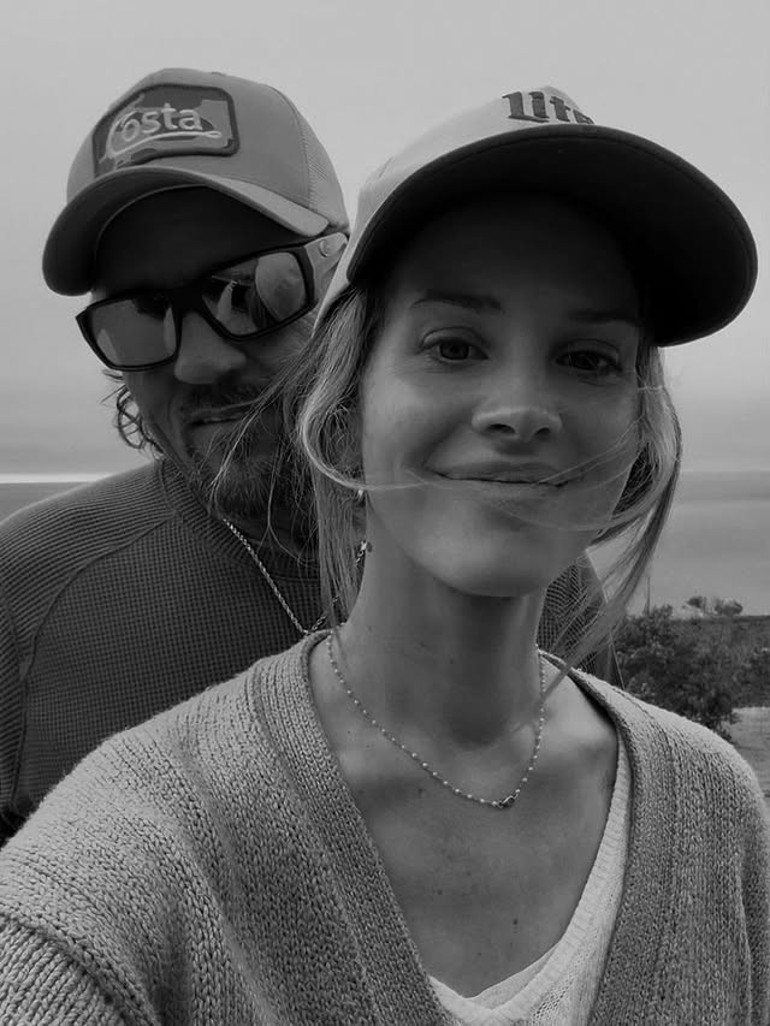 Bu adamın bu güzelim kadının yanında ne işi var diyorlar... ‘Bakmayın siz onlara ben kocamı çok seviyorum’