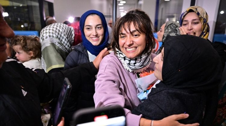 TBMM Başkanı Kurtulmuş, dönen vatandaşların Türkiye'ye getirilmesine ilişkin açıklama