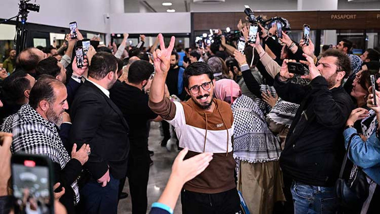 Son dakika haberi... Gazzeye yardım filosundaki 15 Türk de geldi