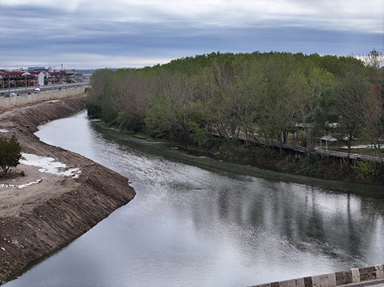 Bulgaristan ve Edirnedeki sağanaklar can suyu oldu Saniyede 4 metreküpe çıktı