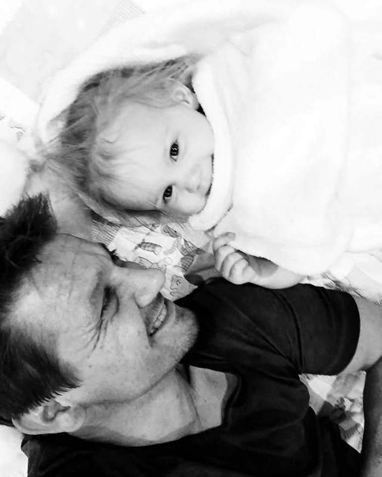 O korkunç kazadan sonra yaşaması bir mucize… Hayat onun için tek anlama geliyor: Biricik evladım onu hiç bırakmayacağımı bilsin yeter