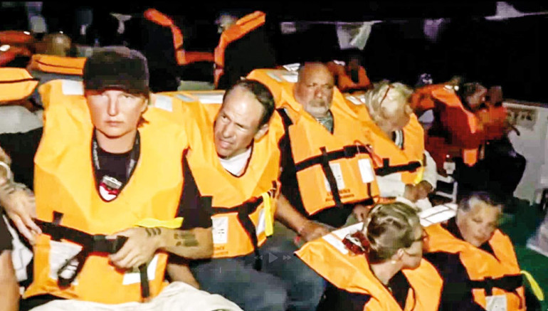 Gazze filosuna İsrail baskını