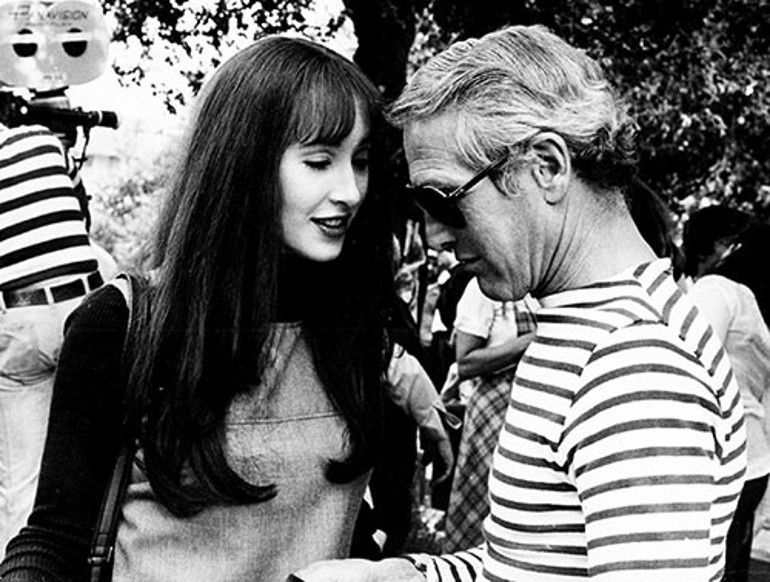 Efsane oyuncudan yadigardı... Kızı da hayata veda etti