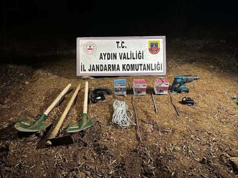 Didim'de kaçak kazı anına ait güvenlik kamerası görüntüsü