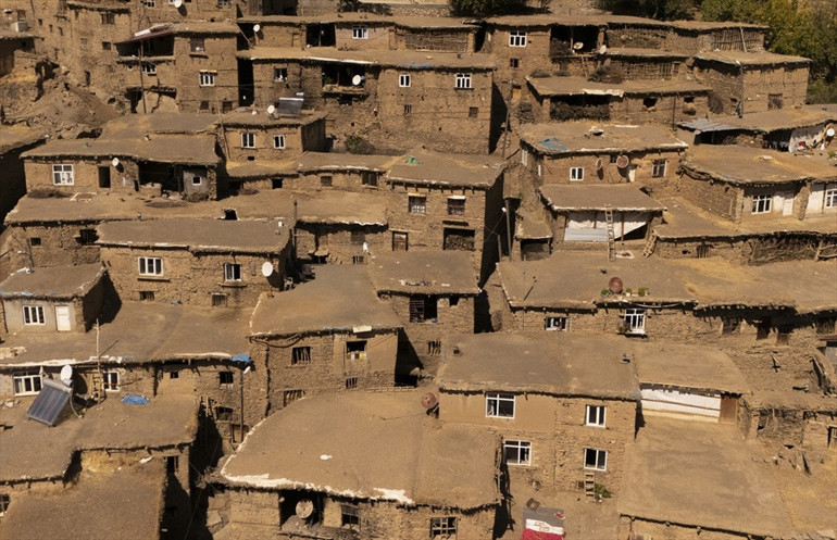 Zamana direnen taşlar: Hizan’ın 300 yıllık mirası