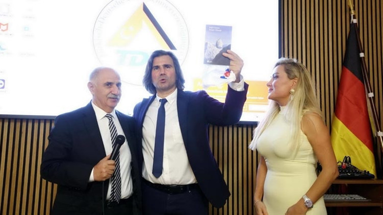 TDU’da “Görmenin Mucizesi” konferansı