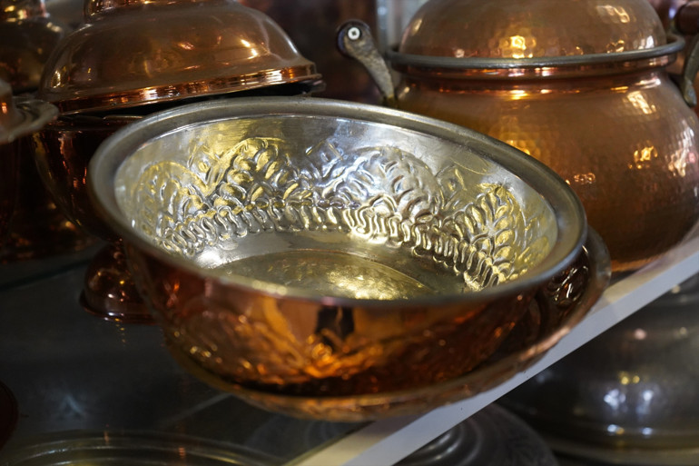 Yanlış kullanılan bakır kap, sofralarda gizli tehlike Vücudu yavaş yavaş zehirler