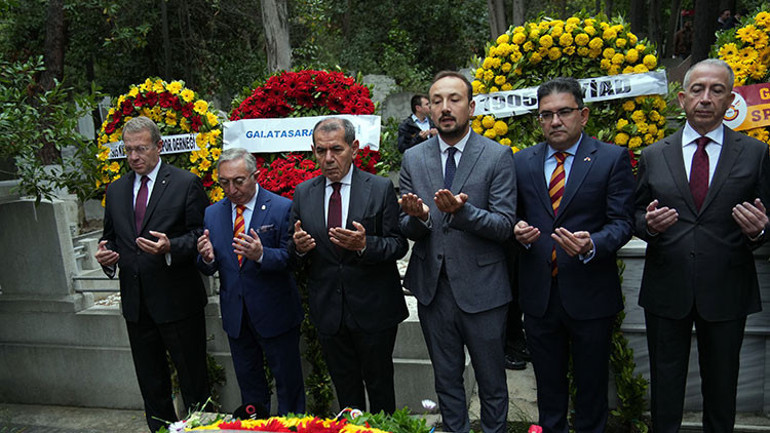 Dursun Özbek: Galatasarayı daha iyi günlere taşımak istiyoruz
