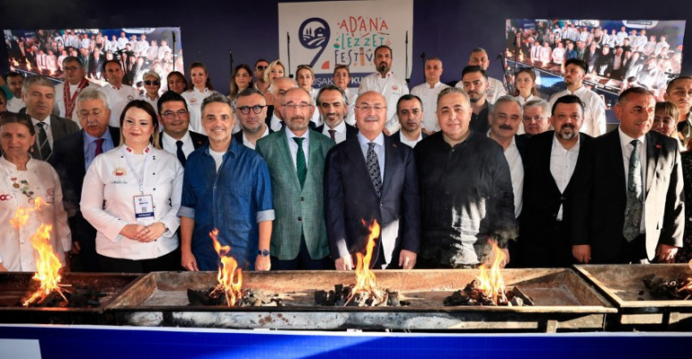 Adana’da lezzet dolu festival coşkusu başladı