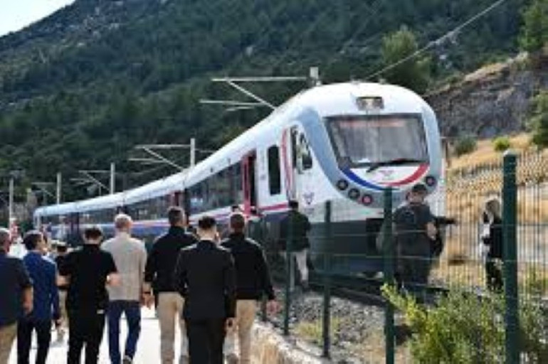 Adana’da lezzet dolu festival coşkusu başladı