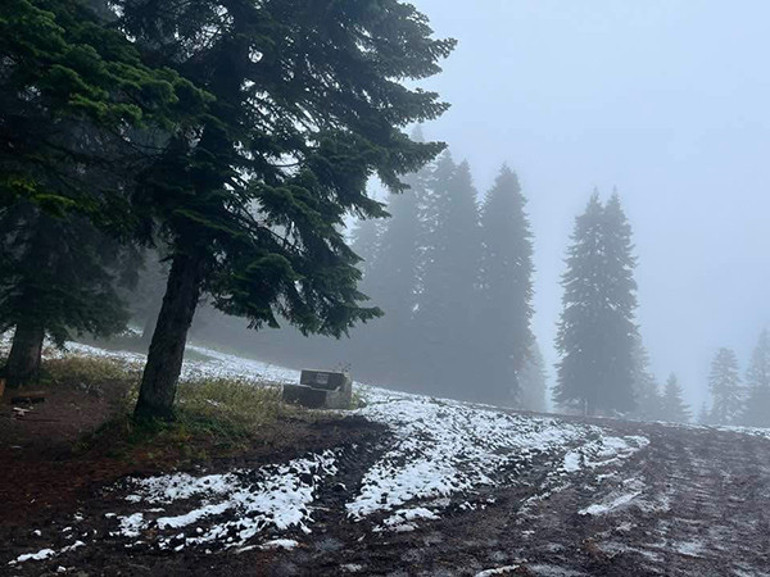 Lapa lapa kar geliyor Meteoroloji alarm verdi: Kuvvetli sağanak ve fırtına uyarısı | İstanbula ne zaman kar yağacak İşte kar ve yağmur beklenen iller