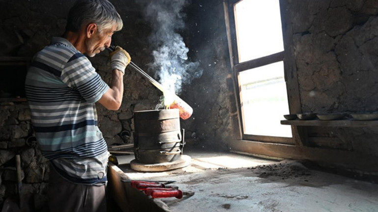 Farklı boyutlarda üretilen ziller