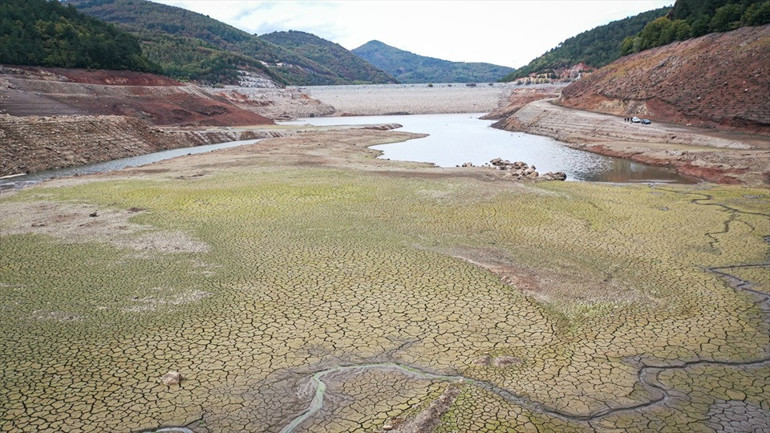 ‘Oklüzyon cephesi’ etkili oluyor: Kar yağışları normal mi Bursa ve İstanbul’da hava nasıl olacak