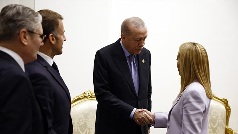 Dünya basınının dikkatini çekti: Cumhurbaşkanı Erdoğandan Meloni’ye esprili uyarı... 13 yıl önce bırakmıştı