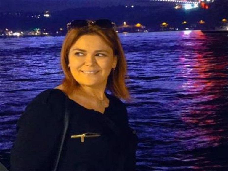 Çöp kamyonu hayattan kopardı Feci kaza kamerada