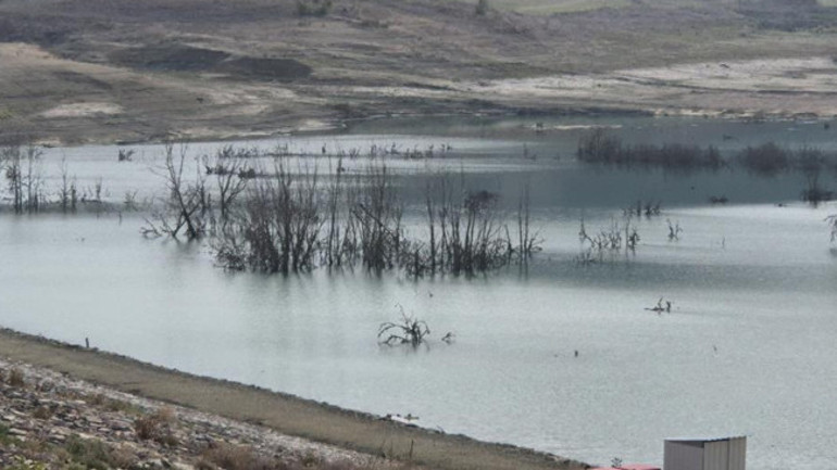 Ölü hacimden su çekilmeye başlandı Tekirdağda korkutan manzara