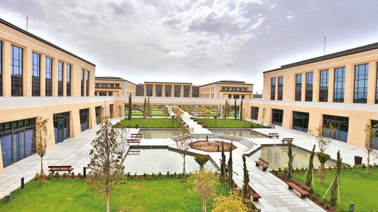 Cumhurbaşkanı Tatar Hürriyet’e konuştu KKTC’de bu hafta sonu tarihi seçim var: Tek yol iki devlet tek garanti Türkiye