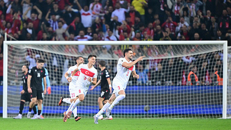 Millilerden gol sevinci