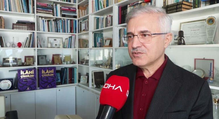 İlahi Çizgiler: Hat Sanatının Öncüleri’ kitabı okurlarla buluştu