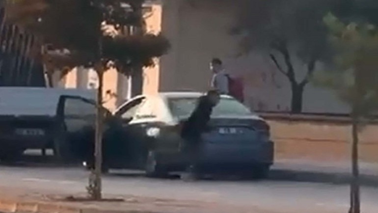 Kantincinin oğlu okul müdürünü, çocuklarının önünde vurdu Saldırı anı kamerada