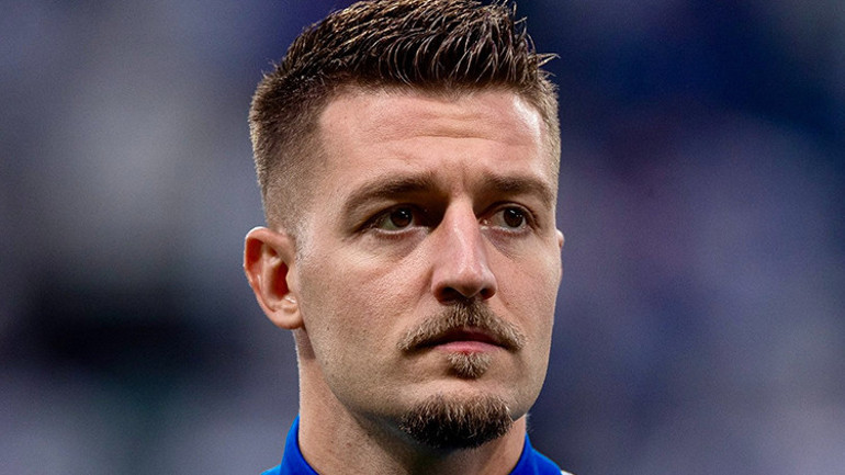 Fenerbahçe ve Galatasaray yıldız oyuncu için karşı karşıya Transfer savaşı başladı