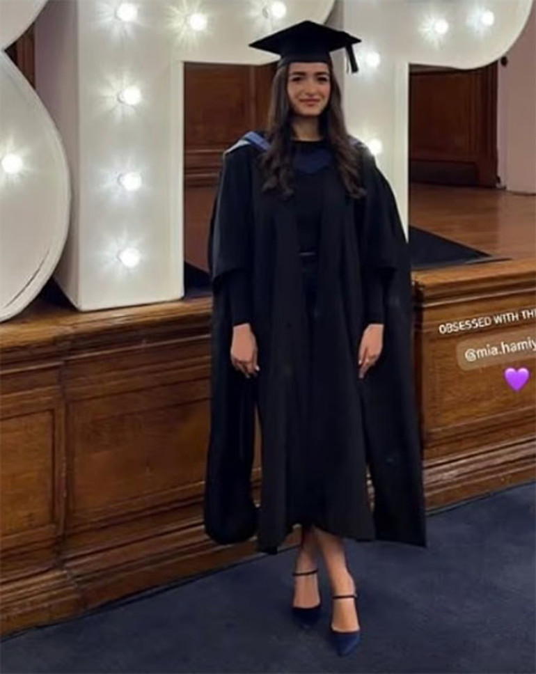 Teyzesinin biricik gururu Artık mesleğini buldu... Belki o da ileride ünlü biriyle evlenecek