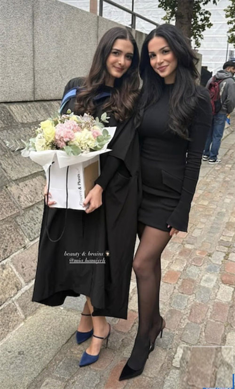 Teyzesinin biricik gururu Artık mesleğini buldu... Belki o da ileride ünlü biriyle evlenecek