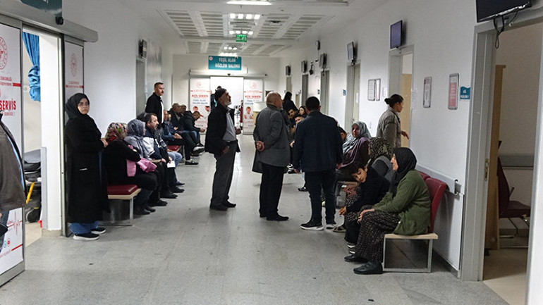 Covid varyantlarını görüyoruz dedi ve uyardı: Kasım ile aralık aylarında pik yapmasını bekliyoruz