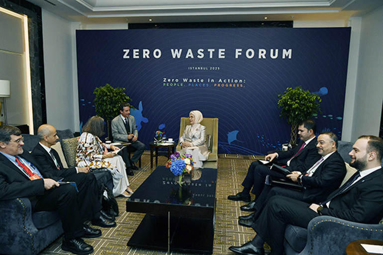 Emine Erdoğan, BM Habitat İcra Direktörü Rossbach ile görüştü