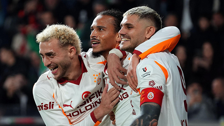 Galatasarayın Başakşehir galibiyetini usta yazarlar yorumladı: Çarşamba akşamı daha fazlasına ihtiyaç var, Ofiste sıradan bir gün
