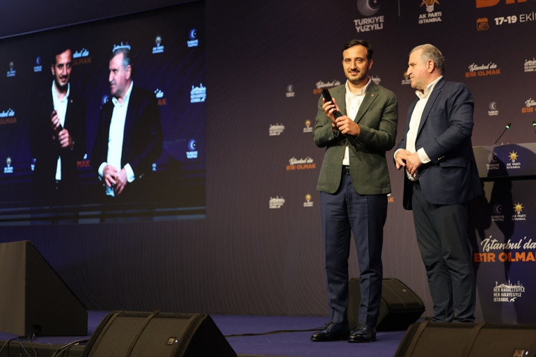 Cumhurbaşkanı Erdoğan, AK Parti kampına telefonla bağlandı