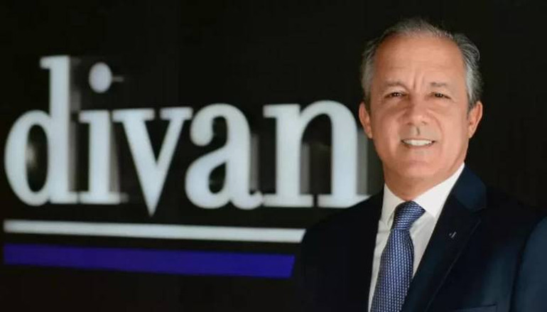 Divan Otel binası